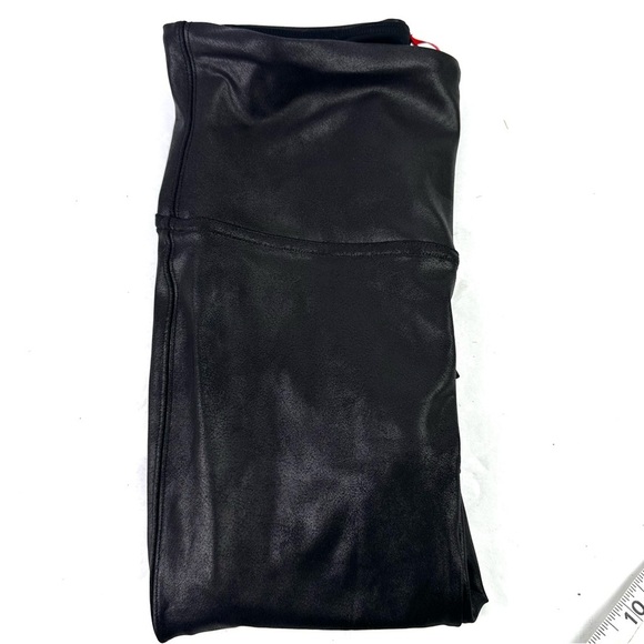 Spanx Leggings Faux Leather Sheen High Waisted Shaping Black Stretchy Brand New - Picture 7 of 8